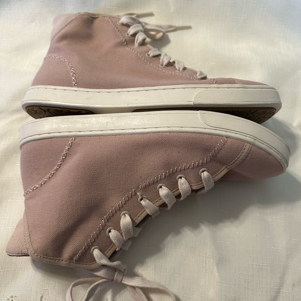 OluKai Pulaski Pink High Tops Size 9 - Picture 9 of 10